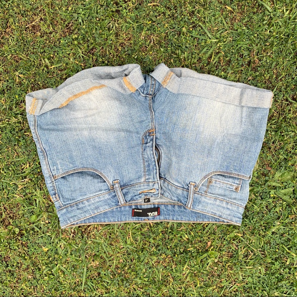 Cute short jean shorts